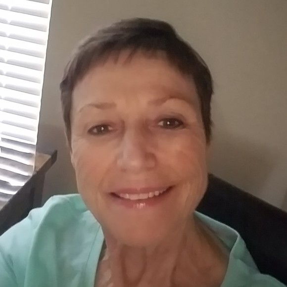 Meet your Posher, Myra - Picture 1 of 1